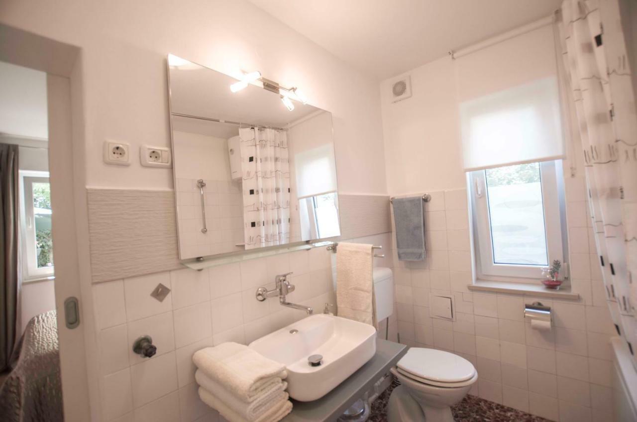 באניולה "Andrija" Apartmen'S מראה חיצוני תמונה